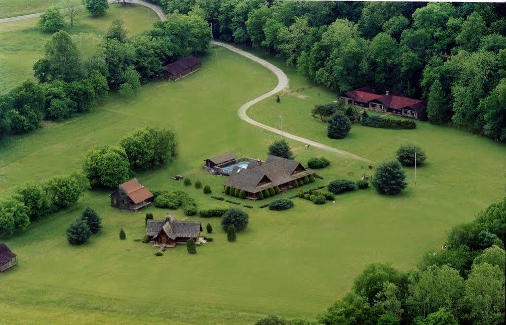 Creekwalk Inn And Cabins Cosby エクステリア 写真